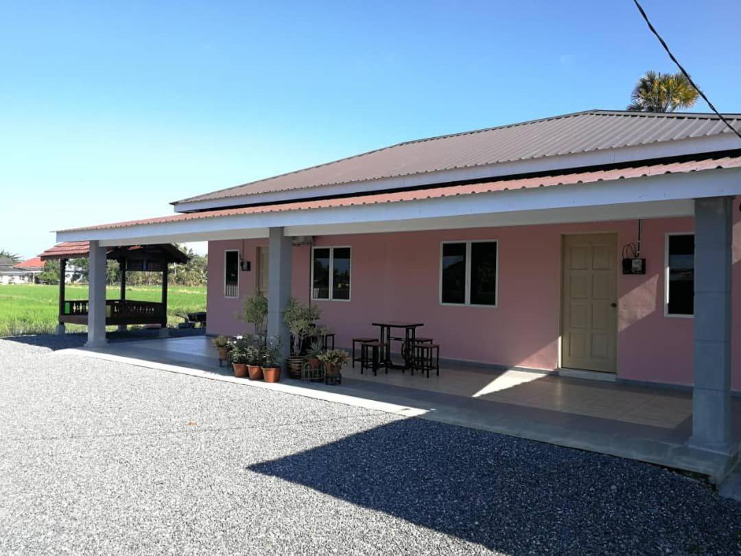 Chalet Desa Halban Kangar Esterno foto